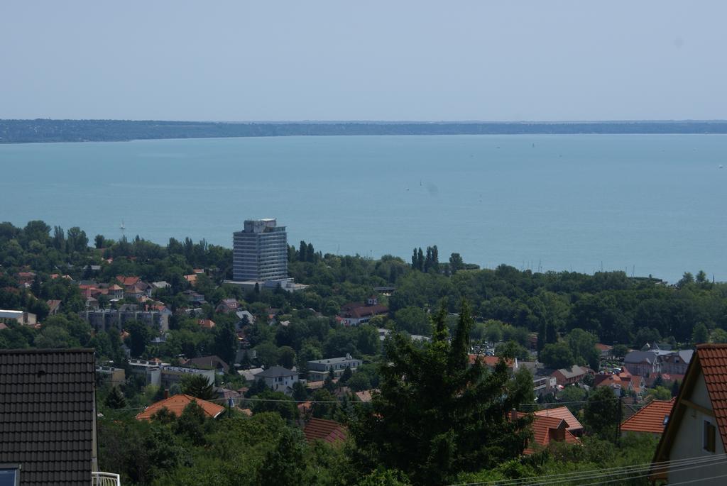 Sargarigo Apartman Haz Otel Balatonalmádi Dış mekan fotoğraf